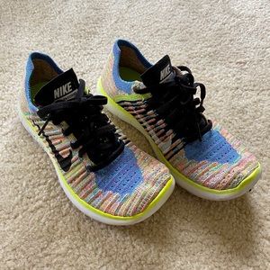 Nike Free RN Flyknit Used Sneakers Size 6.5